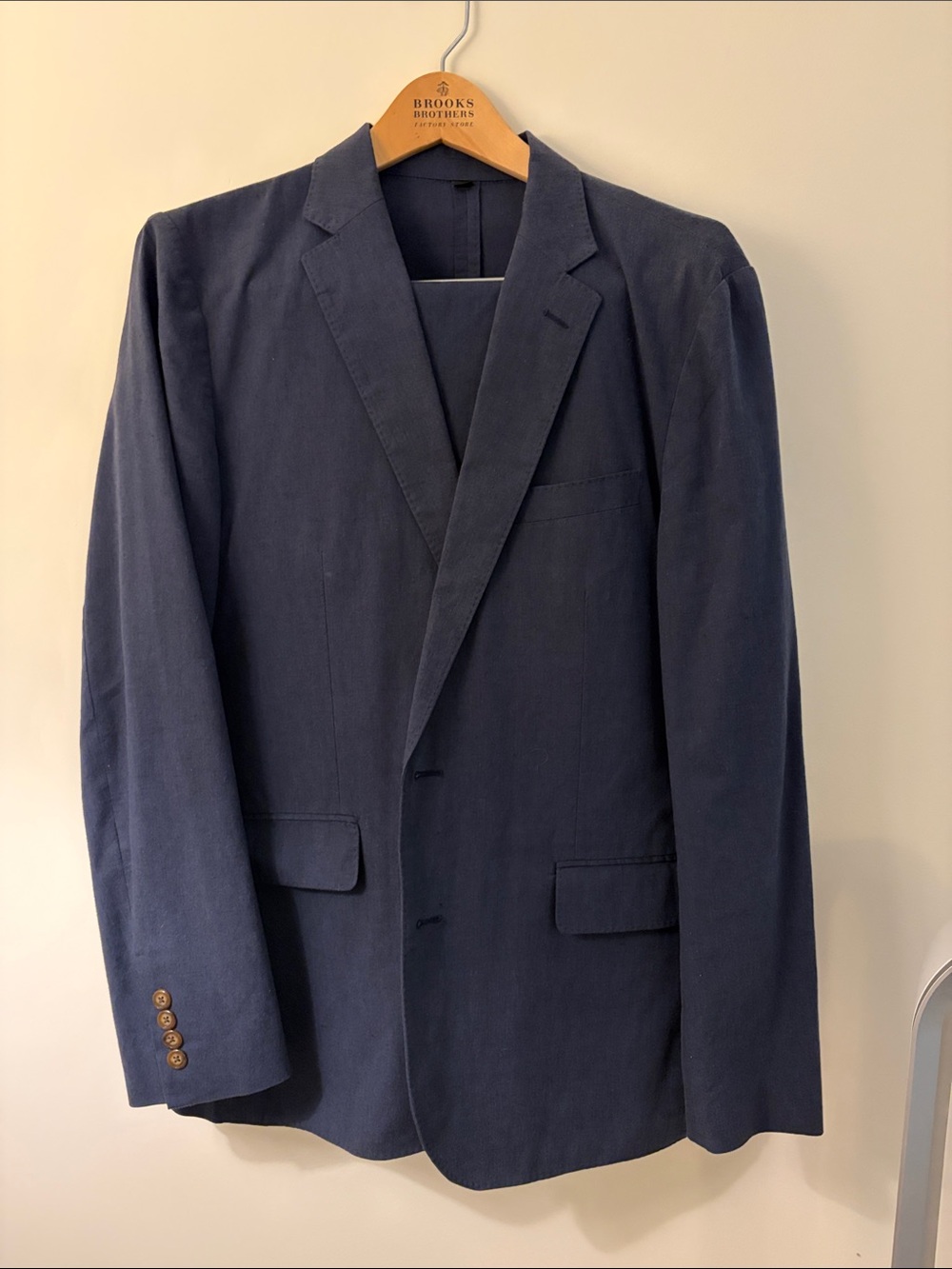 J Crew Ludlow Navy Linen/Cotton Suit